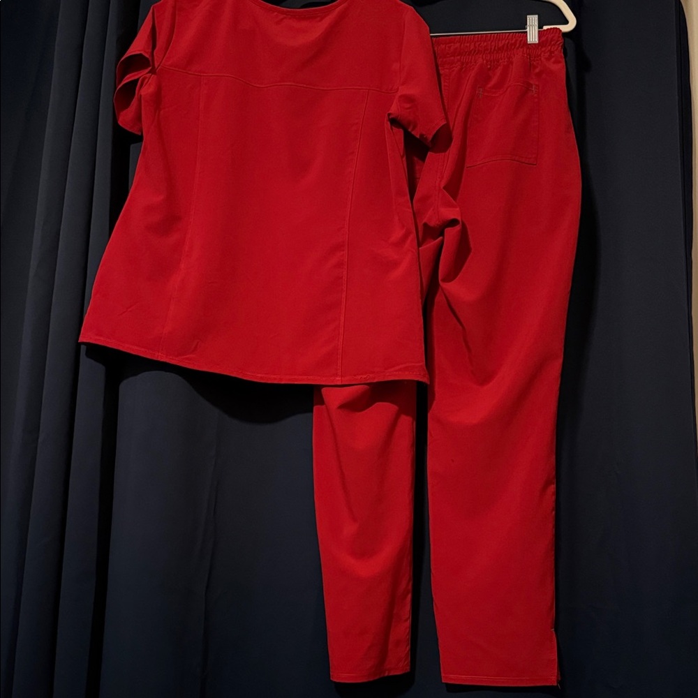 Scrubstar Red Scrub Set - Picture 2 of 8